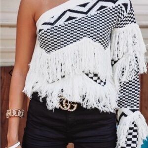Chic One-Shoulder Black and White Fringe Crop Top